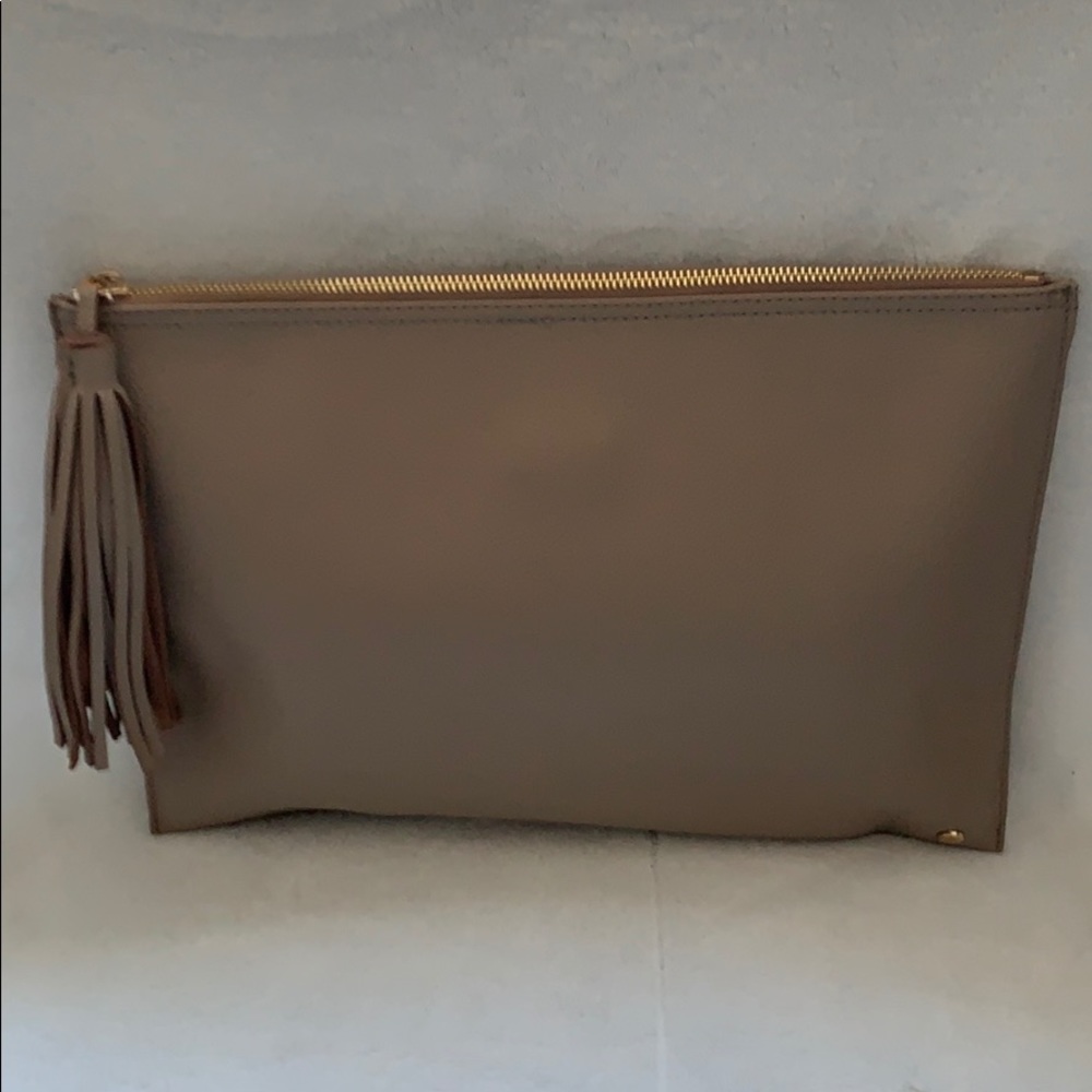 Large clutch